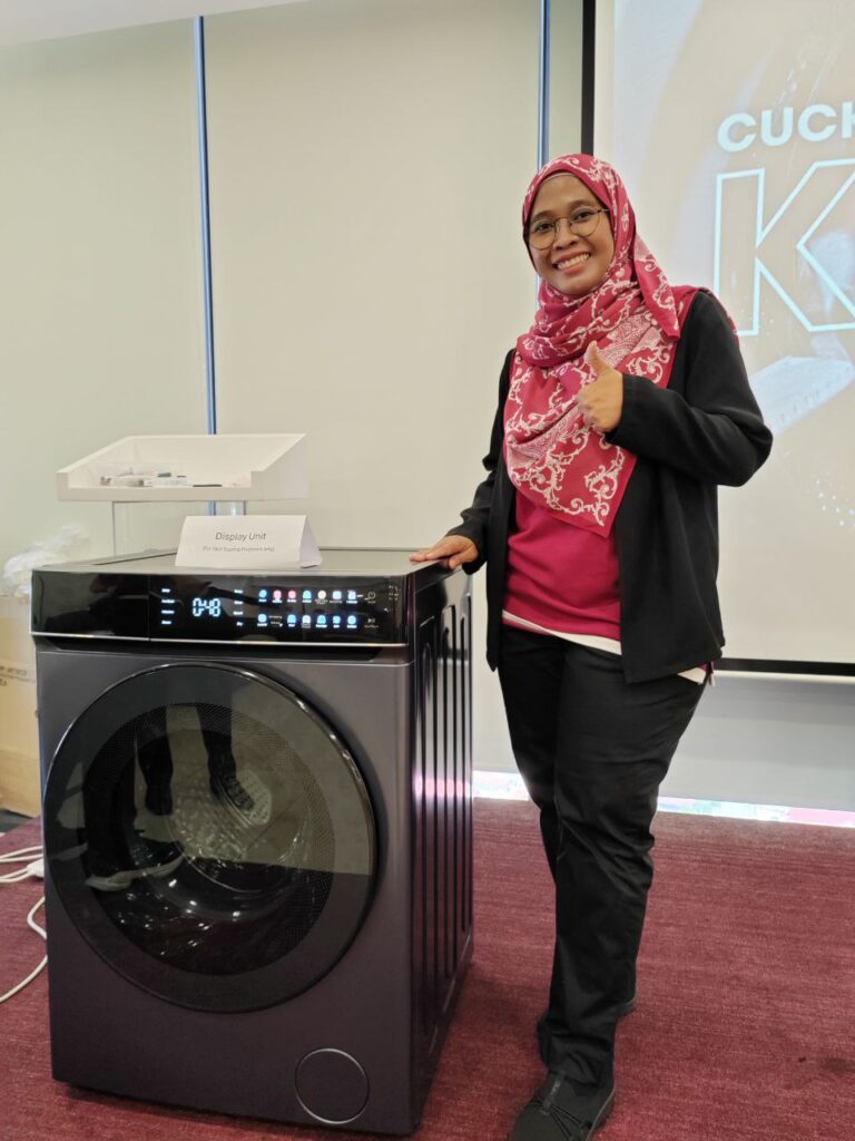 KELEBIHAN CUCKOO KNIGHT WASHER DRYER